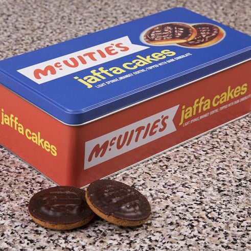 "Full moon, half moon, total eclipse!" - Jaffa Cakes! - The Great British Shop