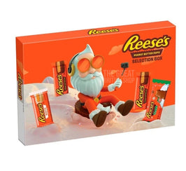 Reese's Selection Box 157g: front of the box showing a Santa figure and four bars.