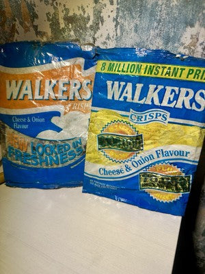 Walkers Crisps Cheese & Onion