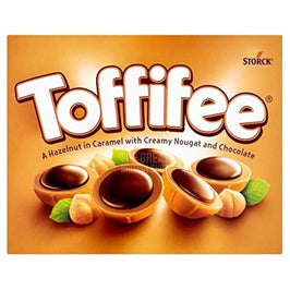 Toffifee 250g: front of the box showing hazelnuts, caramel and chocolate pieces.